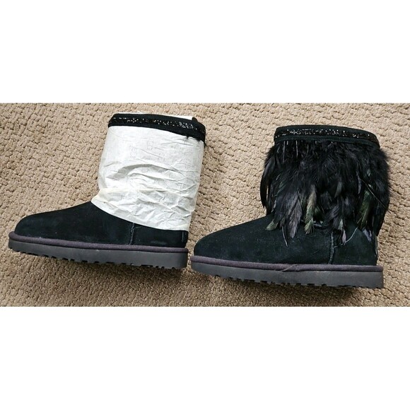 NEW UGG Black Suede Swarovski   Peacock Sheep Fur Lined Boots Sz 8 - Picture 3 of 11